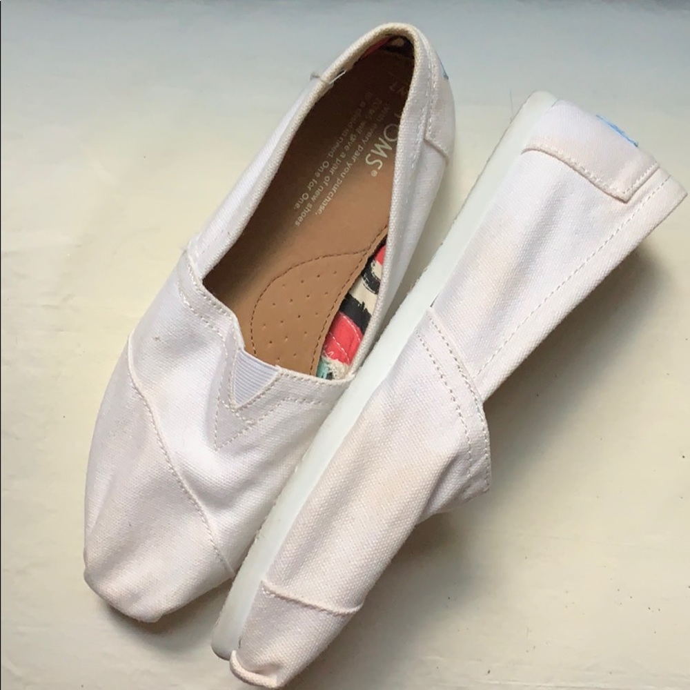 Tom’s white slip one